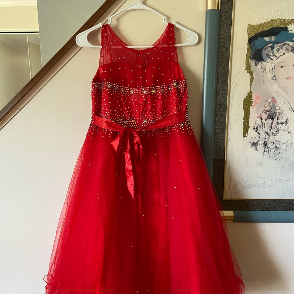 Girl’s Party Dress